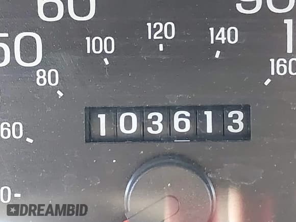 ✅ 2004 Ford Police Interceptor Base w/3.27 Axle • VIN: 2FAHP71W34X142298 • Lot: 40289323. Wystawiony na IAAI z przebiegiem 103 613 mil. Bezpłatny archiwum sprzedaży aukcyjnych z USA i szczegółowy raport historii pojazdu na DreamBid. Zdjęcie 15.