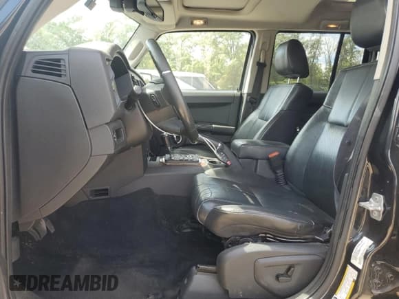 ✅ 2010 Jeep Commander Limited • VIN: 1J4RG5GT9AC158332 • Лот: 71293755. Опубликован ранее на Copart с пробегом 171 410 миль. Бесплатный доступ к архиву аукционных продаж из США и подробный отчёт об истории автомобиля на DreamBid. Изображение 7.