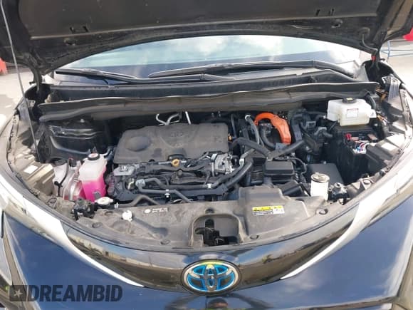 ✅ 2021 Toyota Sienna XSE • VIN: 5TDDSKFC6MS019311 • Lot: 43581691. Listed on IAAI with 85,079 mi. Free auction sales archive from the USA and detailed vehicle history report at DreamBid. Image 10.