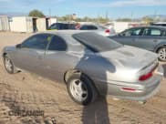 ✅ 1996 Buick Riviera • VIN: 1G4GD2217T4714771 • Lot: 43589513. Wystawiony na IAAI z przebiegiem 110 673 mil. Bezpłatny archiwum sprzedaży aukcyjnych z USA i szczegółowy raport historii pojazdu na DreamBid. Zdjęcie 3.