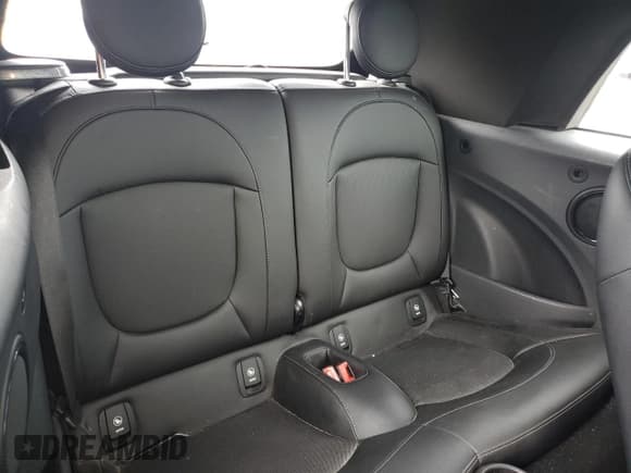 ✅ 2019 MINI Convertible Cooper • VIN: WMWWG5C52K3H07581 • Lot: 71253734. Listed on Copart with 70,704 mi. Free auction sales archive from the USA and detailed vehicle history report at DreamBid. Image 10.