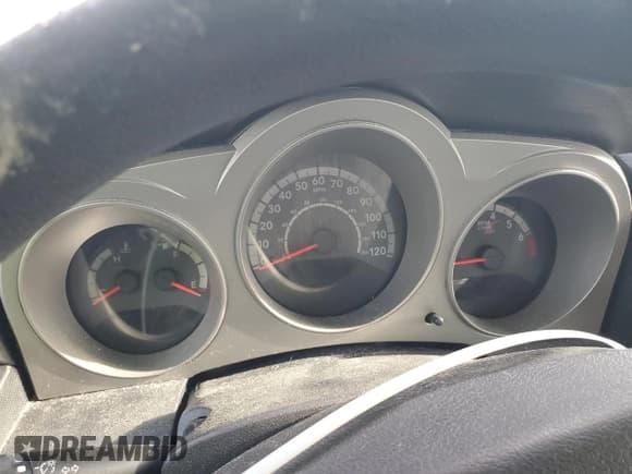 ✅ 2010 Dodge Avenger SXT • VIN: 1B3CC4FB6AN203243 • Lot: 78801924. Wystawiony na Copart z przebiegiem Nie podano. Bezpłatny archiwum sprzedaży aukcyjnych z USA i szczegółowy raport historii pojazdu na DreamBid. Zdjęcie 9.