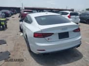 ✅ 2018 Audi S5 Sportback Prestige • VIN: WAUC4CF56JA059634 • Lot: 42562770. Wystawiony na IAAI z przebiegiem 61 320 mil. Bezpłatny archiwum sprzedaży aukcyjnych z USA i szczegółowy raport historii pojazdu na DreamBid. Zdjęcie 3.