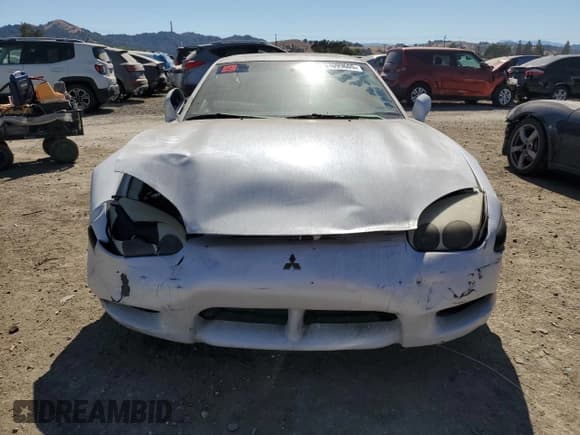 ✅ 1998 Mitsubishi 3000GT • VIN: JA3AM44H2WY000610 • Lot: 63099605. Wystawiony na Copart z przebiegiem 164 575 mil. Bezpłatny archiwum sprzedaży aukcyjnych z USA i szczegółowy raport historii pojazdu na DreamBid. Zdjęcie 5.
