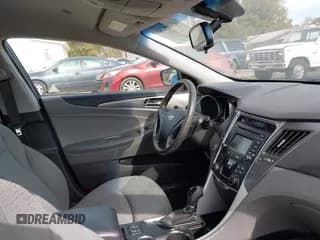 ✅ 2015 Hyundai Sonata Limited • VIN: KMHEC4A42FA134285 • Лот: 43709248. Опубликован ранее на IAAI с пробегом 199 980 миль. Бесплатный доступ к архиву аукционных продаж из США и подробный отчёт об истории автомобиля на DreamBid. Изображение 5.