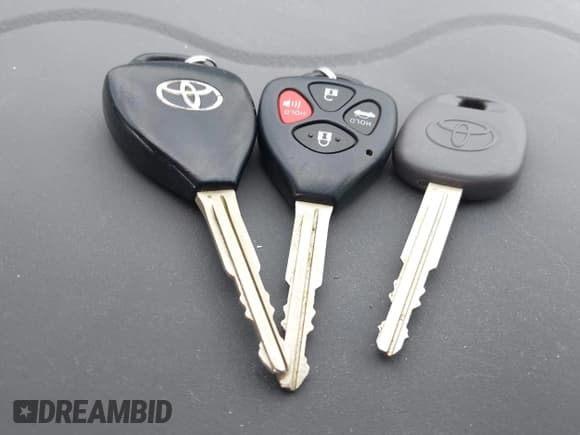 ✅ 2010 Toyota Corolla • VIN: 2T1BU4EE2AC386680 • Lot: 42331143. Listed on IAAI with 172,624 mi. Free auction sales archive from the USA and detailed vehicle history report at DreamBid. Image 11.