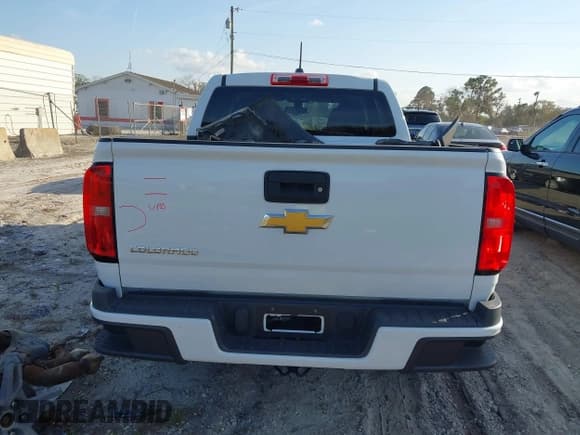 ✅ 2017 Chevrolet Colorado 2WD WT • VIN: 1GCGSBEA3H1214976 • Lot: 41504305. Listed on IAAI with 90,430 mi. Free auction sales archive from the USA and detailed vehicle history report at DreamBid. Image 16.