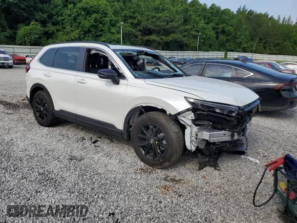 ✅ 2025 Honda CR-V Sport • VIN: 7FARS5H56SE004741 • Lot: 62161445. Listed on Copart with 9,905 mi. Free auction sales archive from the USA and detailed vehicle history report at DreamBid. Image 4.