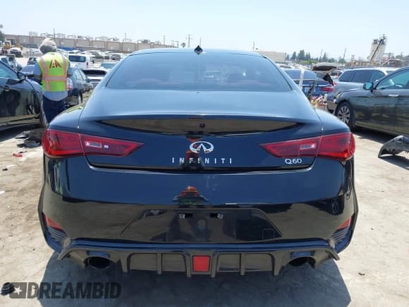 ✅ 2017 Infiniti Q60 Premium • VIN: JN1EV7EK2HM360839 • Lot: 42348591. Wystawiony na IAAI z przebiegiem 72 129 mil. Bezpłatny archiwum sprzedaży aukcyjnych z USA i szczegółowy raport historii pojazdu na DreamBid. Zdjęcie 17.