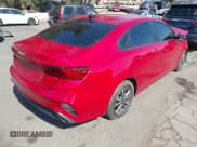 ✅ 2023 Kia Forte LXS • VIN: 3KPF24AD7PE627907 • Lot: 43326356. Wystawiony na IAAI z przebiegiem 58 255 mil. Bezpłatny archiwum sprzedaży aukcyjnych z USA i szczegółowy raport historii pojazdu na DreamBid. Zdjęcie 4.