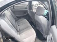 ✅ 2005 Hyundai Elantra GLS • VIN: KMHDN46D25U130961 • Lot: 42419523. Wystawiony na IAAI z przebiegiem 165 849 mil. Bezpłatny archiwum sprzedaży aukcyjnych z USA i szczegółowy raport historii pojazdu na DreamBid. Zdjęcie 8.