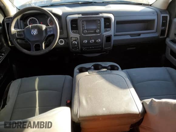 2018 Ram 1500 Tradesman z VIN 1C6RR7FG7JS278482, wystawiony jako Copart lot #85917265 z przebiegiem 195 532 mil mil oraz Szkoda całkowita • Salvage title. Historia ofert i sprzedaży dostępna na DreamBid. Obrazek 8.