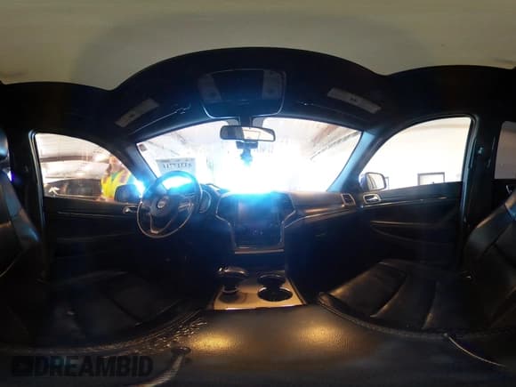 ✅ 2015 Jeep Grand Cherokee Limited • VIN: 1C4RJFBG9FC130819 • Лот: 43317711. Опубликован ранее на IAAI с пробегом 196 383 миль. Бесплатный доступ к архиву аукционных продаж из США и подробный отчёт об истории автомобиля на DreamBid. Изображение 18.