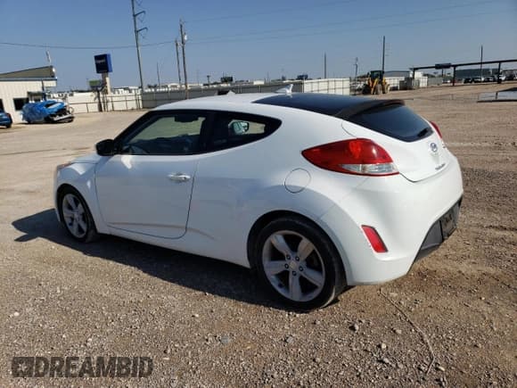✅ 2014 Hyundai Veloster • VIN: KMHTC6ADXEU183766 • Lot: 67099014. Wystawiony na Copart z przebiegiem 127 138 mil. Bezpłatny archiwum sprzedaży aukcyjnych z USA i szczegółowy raport historii pojazdu na DreamBid. Zdjęcie 2.