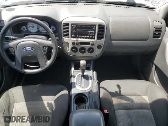 ✅ 2007 Ford Escape XLT • VIN: 1FMCU03107KA28333 • Lot: 68826145. Listed on Copart with 134,544 mi. Free auction sales archive from the USA and detailed vehicle history report at DreamBid. Image 8.