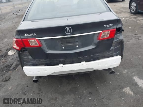 ✅ 2012 Acura TSX Technology • VIN: JH4CU2F65CC001526 • Lot: 41520512. Wystawiony na IAAI z przebiegiem 118 185 mil. Bezpłatny archiwum sprzedaży aukcyjnych z USA i szczegółowy raport historii pojazdu na DreamBid. Zdjęcie 6.