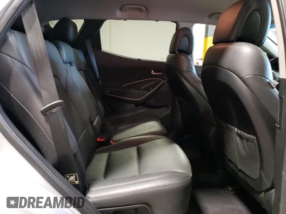 ✅ 2018 Hyundai Santa Fe Limited • VIN: 5XYZUDLAXJG555265 • Лот: 68753783. Опубликован ранее на Copart с пробегом 38 768 миль. Бесплатный доступ к архиву аукционных продаж из США и подробный отчёт об истории автомобиля на DreamBid. Изображение 12.