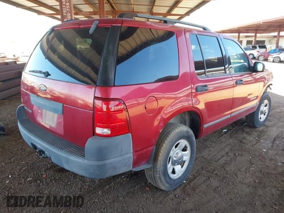 ✅ 2004 Ford Explorer XLS • VIN: 1FMZU62K34UC20675 • Lot: 42807216. Wystawiony na IAAI z przebiegiem 200 827 mil. Bezpłatny archiwum sprzedaży aukcyjnych z USA i szczegółowy raport historii pojazdu na DreamBid. Zdjęcie 4.