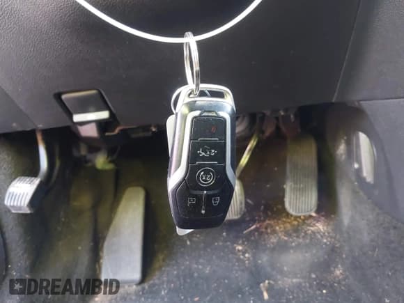 ✅ 2017 Ford Explorer XLT • VIN: 1FM5K7D8XHGD11717 • Lot: 43602716. Listed on IAAI with 144,765 mi. Free auction sales archive from the USA and detailed vehicle history report at DreamBid. Image 11.