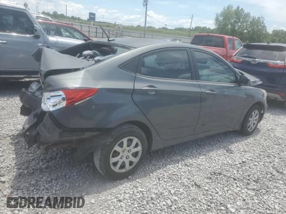 ✅ 2012 Hyundai Accent GLS • VIN: KMHCT4AEXCU101674 • Lot: 63447615. Wystawiony na Copart z przebiegiem 201 839 mil. Bezpłatny archiwum sprzedaży aukcyjnych z USA i szczegółowy raport historii pojazdu na DreamBid. Zdjęcie 3.