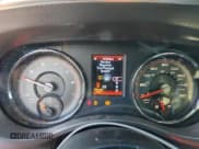 ✅ 2013 Dodge Charger RT Plus • VIN: 2C3CDXDT4DH715948 • Lot: 71035165. Wystawiony na Copart z przebiegiem 167 896 mil. Bezpłatny archiwum sprzedaży aukcyjnych z USA i szczegółowy raport historii pojazdu na DreamBid. Zdjęcie 9.