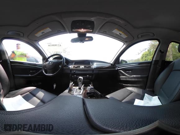 ✅ 2014 BMW 5 Series 528i xDrive • VIN: WBA5A7C57ED615984 • Лот: 42388020. Опубликован ранее на IAAI с пробегом 104 631 миль. Бесплатный доступ к архиву аукционных продаж из США и подробный отчёт об истории автомобиля на DreamBid. Изображение 19.