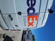 ✅ 2016 Mercedes-Benz Sprinter Cargo EXT • VIN: WD3PE8DD3GP364646 • Лот: 41981977. Опубликован ранее на IAAI с пробегом 402 000 миль. Бесплатный доступ к архиву аукционных продаж из США и подробный отчёт об истории автомобиля на DreamBid. Изображение 1.