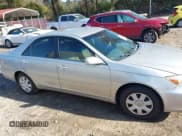 ✅ 2003 Toyota Camry LE • VIN: 4T1BE32KX3U127390 • Lot: 43616124. Wystawiony na IAAI z przebiegiem 223 001 mil. Bezpłatny archiwum sprzedaży aukcyjnych z USA i szczegółowy raport historii pojazdu na DreamBid. Zdjęcie 13.