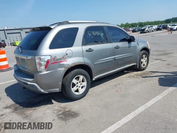 ✅ 2005 Chevrolet Equinox LS • VIN: 2CNDL23F656096280 • Лот: 42746142. Опубликован ранее на IAAI с пробегом 335 601 миль. Бесплатный доступ к архиву аукционных продаж из США и подробный отчёт об истории автомобиля на DreamBid. Изображение 4.