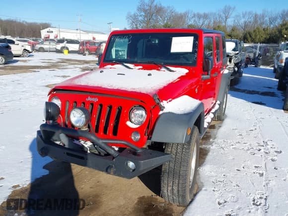 ✅ 2018 Jeep Wrangler Unlimited Sport • VIN: 1C4BJWDG9JL874850 • Lot: 41482613. Wystawiony na IAAI z przebiegiem 80 669 mil. Bezpłatny archiwum sprzedaży aukcyjnych z USA i szczegółowy raport historii pojazdu na DreamBid. Zdjęcie 17.