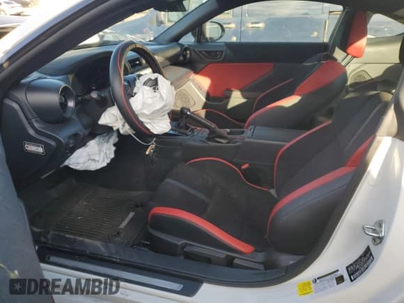 ✅ 2024 Toyota 86 TRUENO Edition • VIN: JF1ZNBM18R8751326 • Lot: 87155744. Listed on Copart with Not provided. Free auction sales archive from the USA and detailed vehicle history report at DreamBid. Image 7.