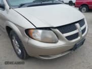 ✅ 2003 Dodge Caravan EX • VIN: 2D4GP74L03R255977 • Lot: 42417118. Listed on IAAI with 271,765 mi. Free auction sales archive from the USA and detailed vehicle history report at DreamBid. Image 6.