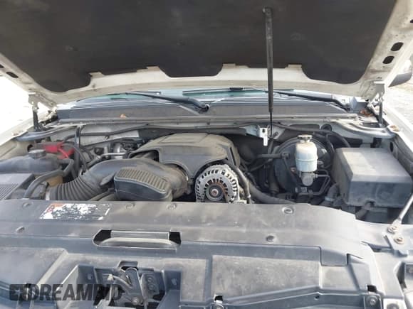 ✅ 2012 Chevrolet Suburban LTZ • VIN: 1GNSKKE74CR182183 • Lot: 43556225. Listed on IAAI with 210,228 mi. Free auction sales archive from the USA and detailed vehicle history report at DreamBid. Image 10.