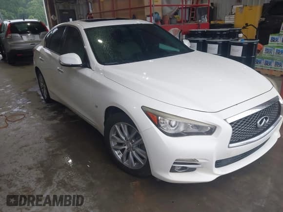 ✅ 2014 Infiniti Q50 Premium • VIN: JN1BV7AP5EM692015 • Lot: 42412718. Listed on IAAI with 202,124 mi. Free auction sales archive from the USA and detailed vehicle history report at DreamBid. Image 1.