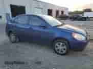 2011 Hyundai Accent GLS z VIN KMHCN4AC8BU617197, wystawiony jako Copart lot #78658214 z przebiegiem 130 327 mil mil oraz Szkoda całkowita • Salvage title. Historia ofert i sprzedaży dostępna na DreamBid. Obrazek 4.