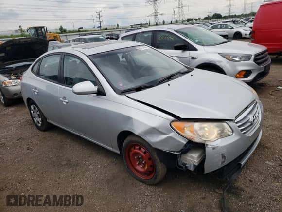 2010 Hyundai Elantra GLS z VIN KMHDU4ADXAU994757, wystawiony jako Copart lot #60771904 z przebiegiem 81 269 mil mil oraz Szkoda całkowita • Salvage title. Historia ofert i sprzedaży dostępna na DreamBid. Obrazek 4.