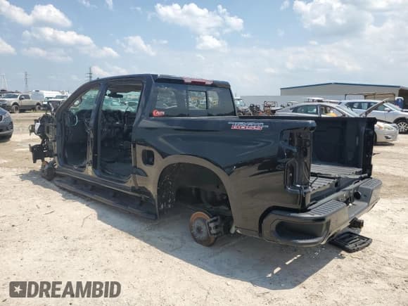 ✅ 2021 Chevrolet Silverado 1500 LT Trail Boss • VIN: 3GCPYFED9MG287703 • Lot: 66197054. Wystawiony na Copart z przebiegiem Nie podano. Bezpłatny archiwum sprzedaży aukcyjnych z USA i szczegółowy raport historii pojazdu na DreamBid. Zdjęcie 2.