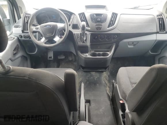 ✅ 2018 Ford Transit XL • VIN: 1FMZK1YM4JKA22910 • Lot: 80673935. Wystawiony na Copart z przebiegiem 52 816 mil. Bezpłatny archiwum sprzedaży aukcyjnych z USA i szczegółowy raport historii pojazdu na DreamBid. Zdjęcie 8.