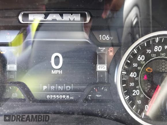 ✅ 2024 Ram 2500 Laramie • VIN: 3C6UR5FL6RG282201 • Lot: 43111213. Wystawiony na IAAI z przebiegiem 25 509 mil. Bezpłatny archiwum sprzedaży aukcyjnych z USA i szczegółowy raport historii pojazdu na DreamBid. Zdjęcie 15.