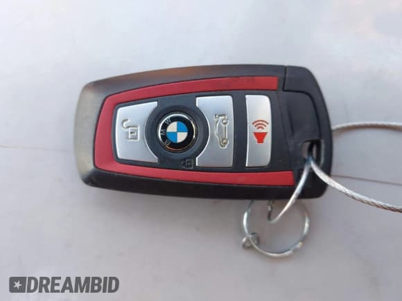 ✅ 2018 BMW 4 Series 440i • VIN: WBA4J5C5XJBF07996 • Lot: 42361352. Wystawiony na IAAI z przebiegiem 62 365 mil. Bezpłatny archiwum sprzedaży aukcyjnych z USA i szczegółowy raport historii pojazdu na DreamBid. Zdjęcie 11.