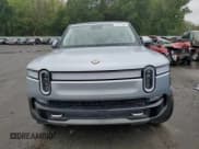 ✅ 2024 Rivian R1S Adventure • VIN: 7PDSGBBA6RN045071 • Lot: 81511965. Wystawiony na Copart z przebiegiem Nie podano. Bezpłatny archiwum sprzedaży aukcyjnych z USA i szczegółowy raport historii pojazdu na DreamBid. Zdjęcie 5.
