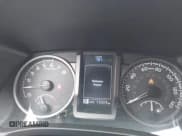 ✅ 2019 Toyota Tacoma SR5 • VIN: 3TMDZ5BN2KM068944 • Lot: 42697814. Listed on IAAI with 112,979 mi. Free auction sales archive from the USA and detailed vehicle history report at DreamBid. Image 7.