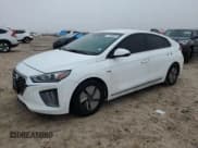 ✅ 2020 Hyundai Ioniq SE • VIN: KMHC75LC8LU195575 • Lot: 81565314. Wystawiony na Copart z przebiegiem 70 577 mil. Bezpłatny archiwum sprzedaży aukcyjnych z USA i szczegółowy raport historii pojazdu na DreamBid. Zdjęcie 1.