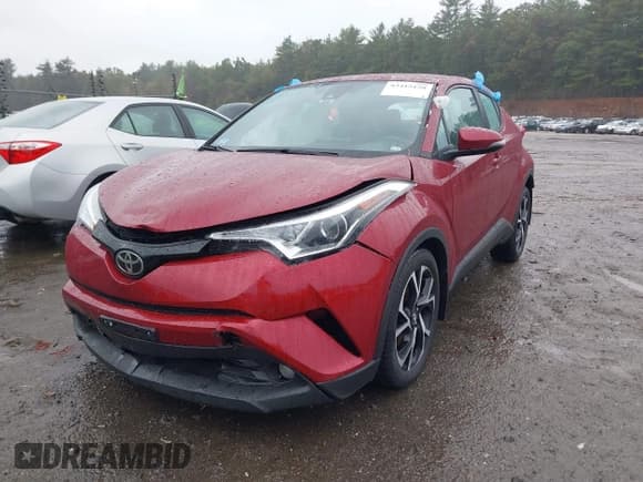 ✅ 2018 Toyota C-HR XLE • VIN: NMTKHMBX3JR019156 • Lot: 43415158. Listed on IAAI with 28,348 mi. Free auction sales archive from the USA and detailed vehicle history report at DreamBid. Image 2.