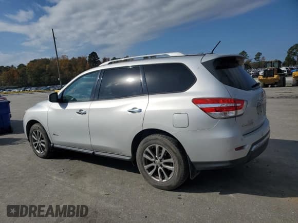 ✅ 2014 Nissan Pathfinder SV Hybrid • VIN: 5N1CR2MM6EC639397 • Lot: 90973375. Listed on Copart with 114,379 mi. Free auction sales archive from the USA and detailed vehicle history report at DreamBid. Image 2.