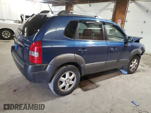 2005 Hyundai Tucson GLS z VIN KM8JN12D35U072088, wystawiony jako Copart lot #65343044 z przebiegiem 191 437 mil mil oraz Szkoda całkowita • Salvage title. Historia ofert i sprzedaży dostępna na DreamBid. Obrazek 3.