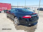 ✅ 2009 Jaguar XK • VIN: SAJWA43B295B31026 • Lot: 41950751. Wystawiony na IAAI z przebiegiem 110 331 mil. Bezpłatny archiwum sprzedaży aukcyjnych z USA i szczegółowy raport historii pojazdu na DreamBid. Zdjęcie 3.