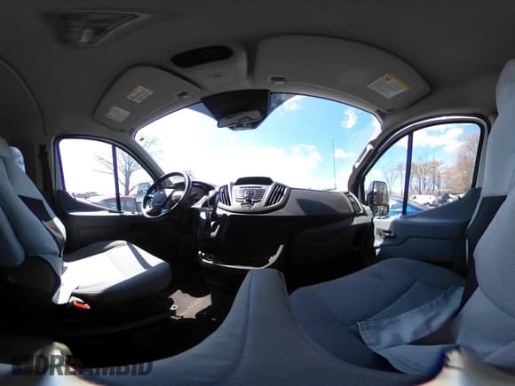 ✅ 2017 Ford Transit XL • VIN: 1FBZX2YM6HKA06914 • Lot: 41830142. Wystawiony na IAAI z przebiegiem 118 387 mil. Bezpłatny archiwum sprzedaży aukcyjnych z USA i szczegółowy raport historii pojazdu na DreamBid. Zdjęcie 19.