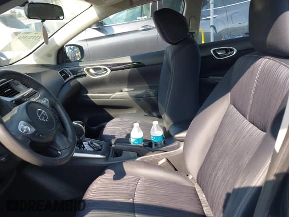 ✅ 2016 Nissan Sentra S • VIN: 3N1AB7AP0GY257973 • Lot: 43227334. Wystawiony na IAAI z przebiegiem 77 552 mil. Bezpłatny archiwum sprzedaży aukcyjnych z USA i szczegółowy raport historii pojazdu na DreamBid. Zdjęcie 13.