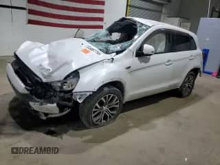 2016 Mitsubishi Outlander ES с VIN JA4AR3AU6GZ042783, выставлен на аукционе Copart как лот 65087755 с пробегом Не указан миль и Списание • Salvage title. История ставок и продаж доступна на DreamBid. Изображение 1.